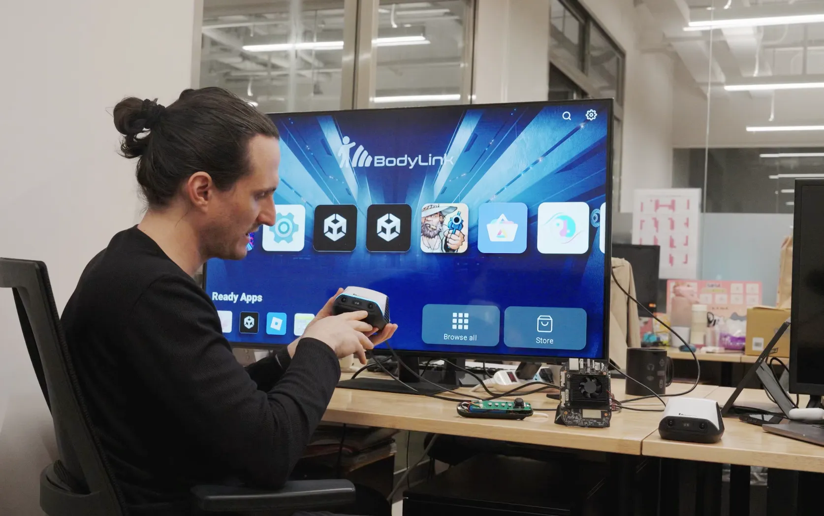 BodyLink system and app store